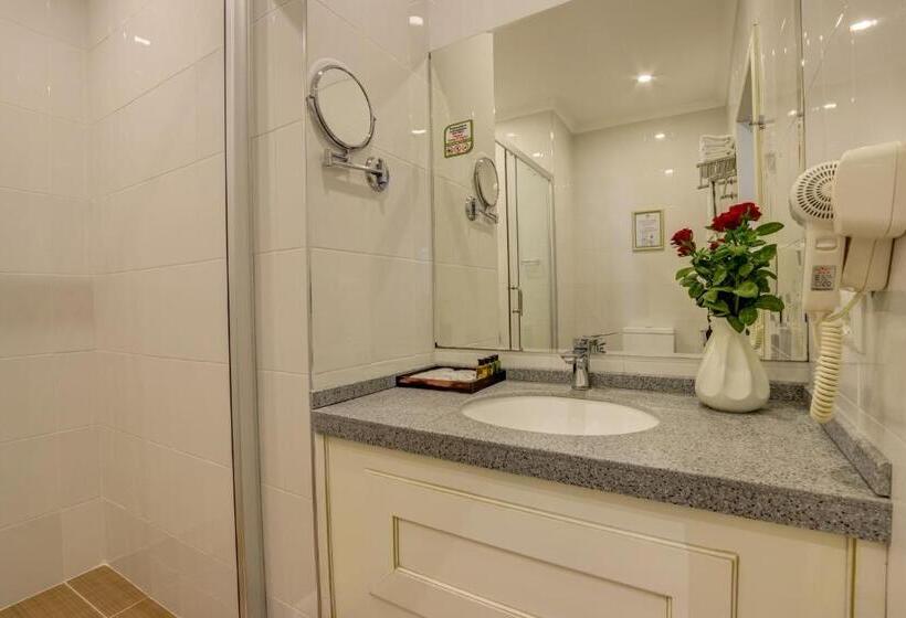 اتاق لوکس, Garden Hotel & Spa