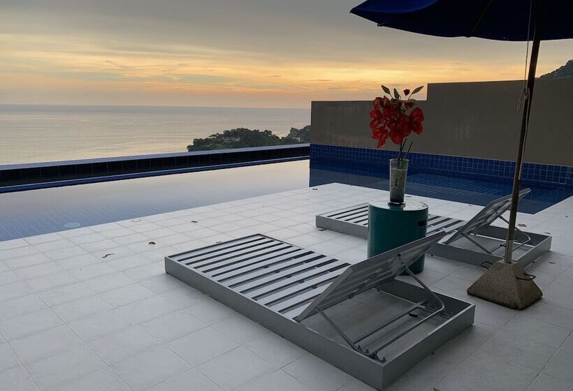 Suite 4 Quartos, Grand Blue Kamala