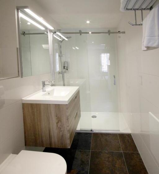 اتاق استاندارد یک نفره, In De Witte Dame Hotel Bar Kitchen Apartments
