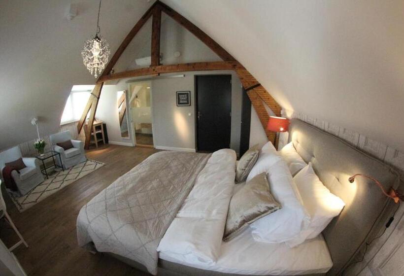 سوییت, In De Witte Dame Hotel Bar Kitchen Apartments