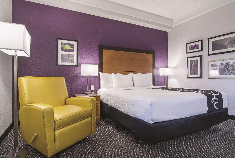 Номер Deluxe, La Quinta By Wyndham Phoenix Mesa West