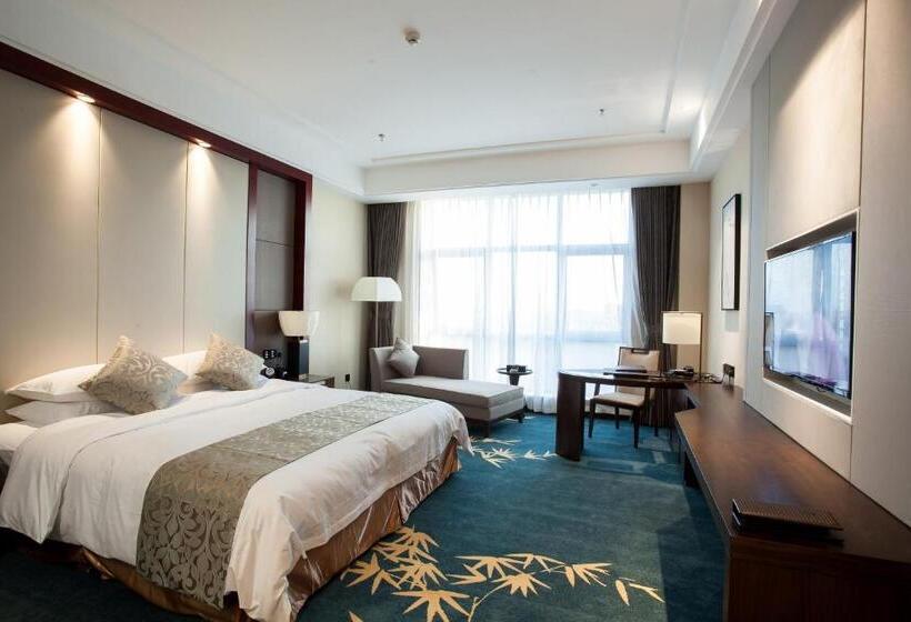 Quarto Deluxe, Binhai Jinling International
