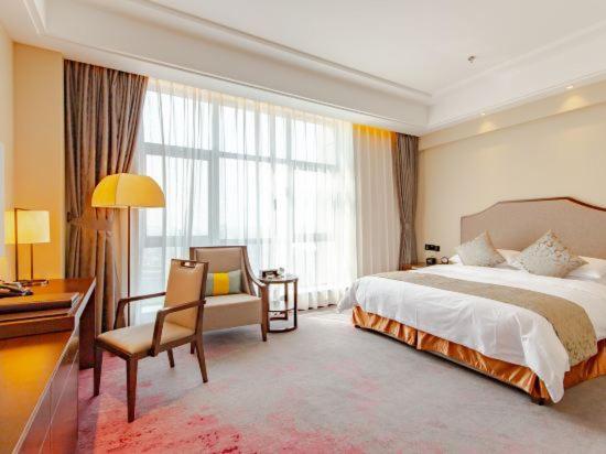 Люкс Повышенной Комфортности, Binhai Jinling International