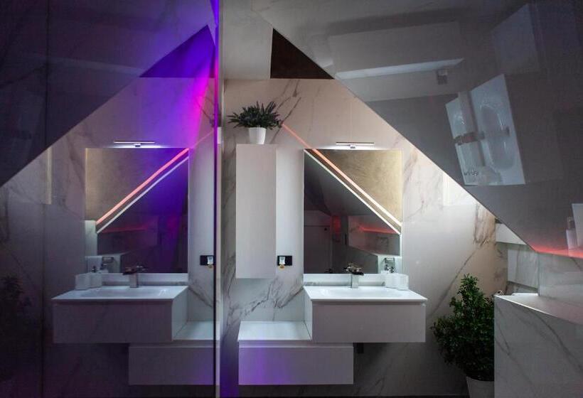 اتاق استاندارد, B&b Luxury Italian House