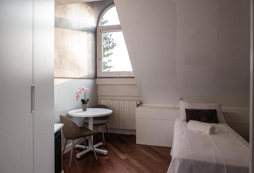 اتاق استاندارد, B&b Luxury Italian House