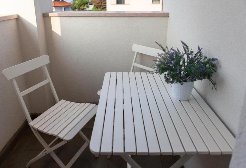 اتاق استاندارد, B&b Luxury Italian House
