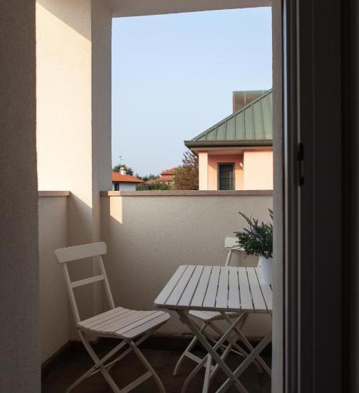 اتاق استاندارد, B&b Luxury Italian House
