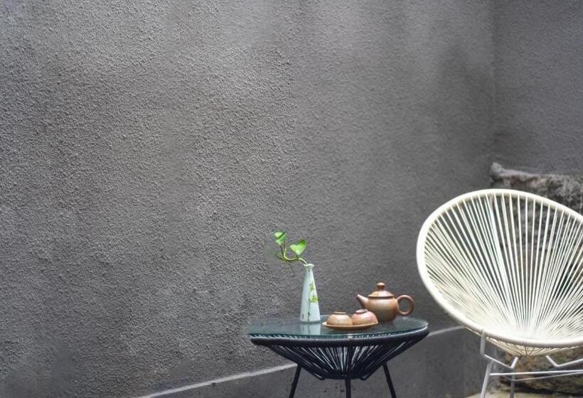 اتاق استاندارد با چشم‌انداز باغ, Floral Tengchong Mountain Residence