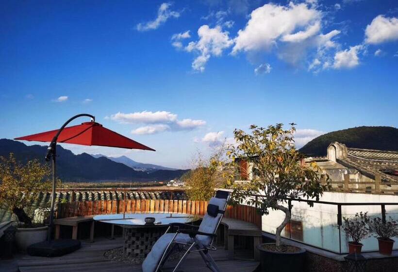 سوییت, Floral Tengchong Mountain Residence
