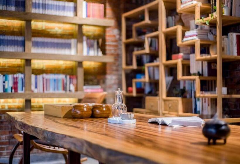 اتاق استاندارد با تخت بزرگ, Floral Tengchong Mountain Residence