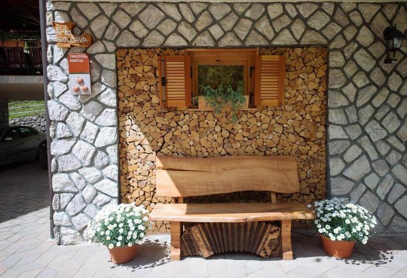 اتاق استاندارد چهار تخته, Turistična Kmetija čerček