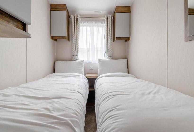 Дом 3 Спальни, Grange Leisure Park