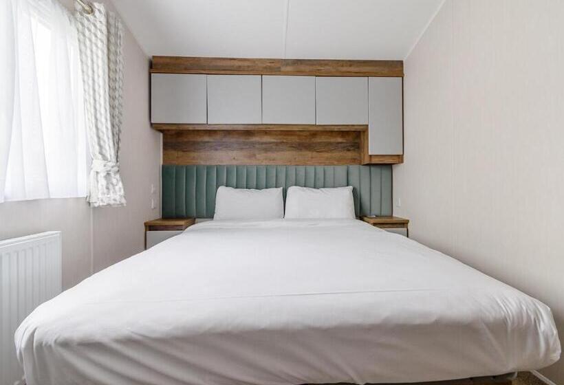 Дом 3 Спальни, Grange Leisure Park