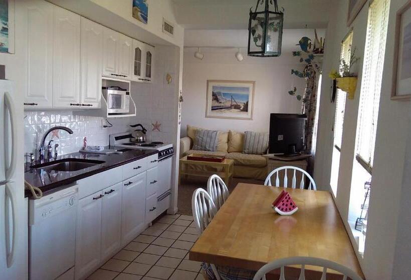 Люкс Повышенной Комфортности, Montauk Manor