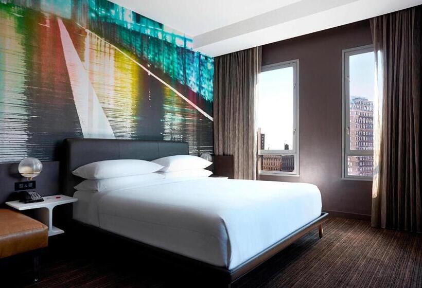 キングサイズベッド、ビュー付きデラックスルーム, New York Marriott At The Brooklyn Bridge