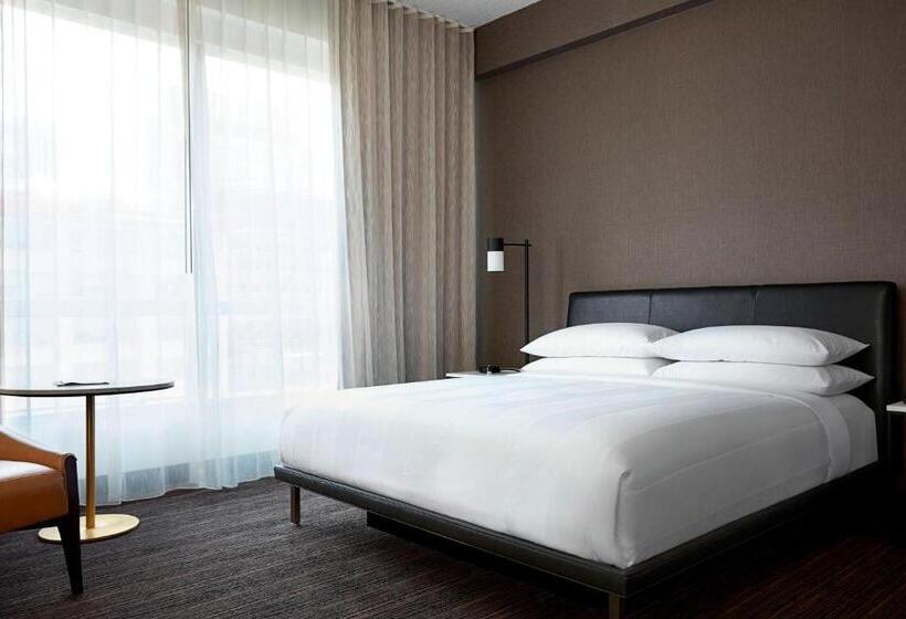 キングサイズベッドのスイートルーム, New York Marriott At The Brooklyn Bridge