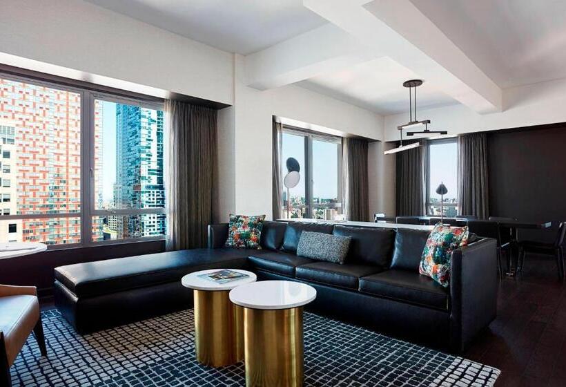 キングサイズベッドのスイートルーム, New York Marriott At The Brooklyn Bridge