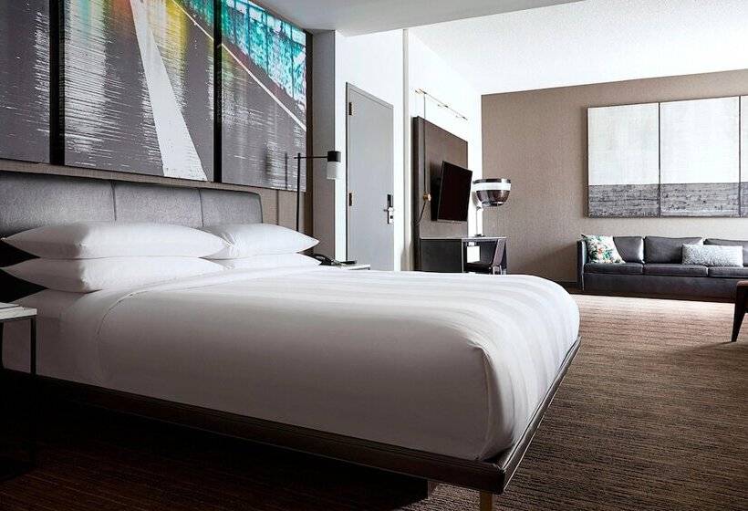 スイート, New York Marriott At The Brooklyn Bridge