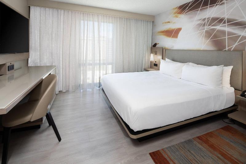 스탠다드 룸 킹사이즈 침대, Tucson Marriott University Park