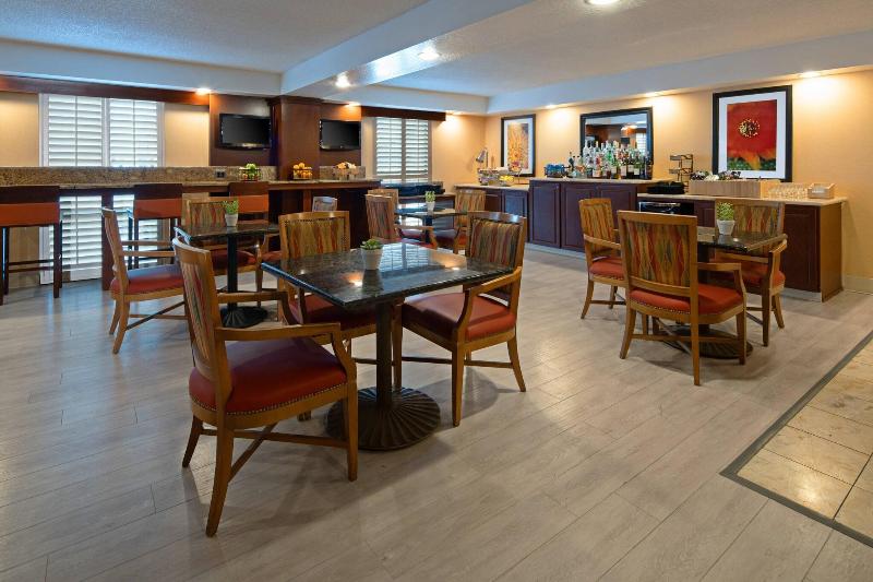 스위트 킹사이즈 침대, Tucson Marriott University Park