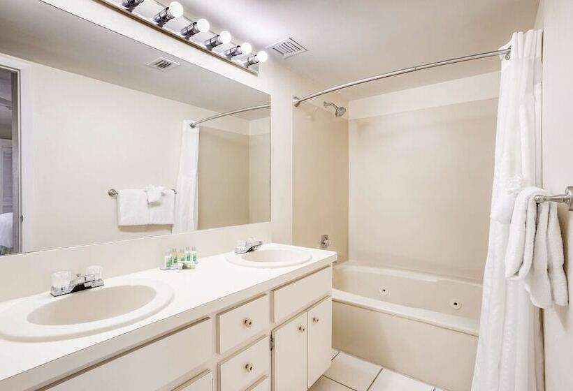 Люкс 3 Спальни, Marina Del Mar Resort And Marina