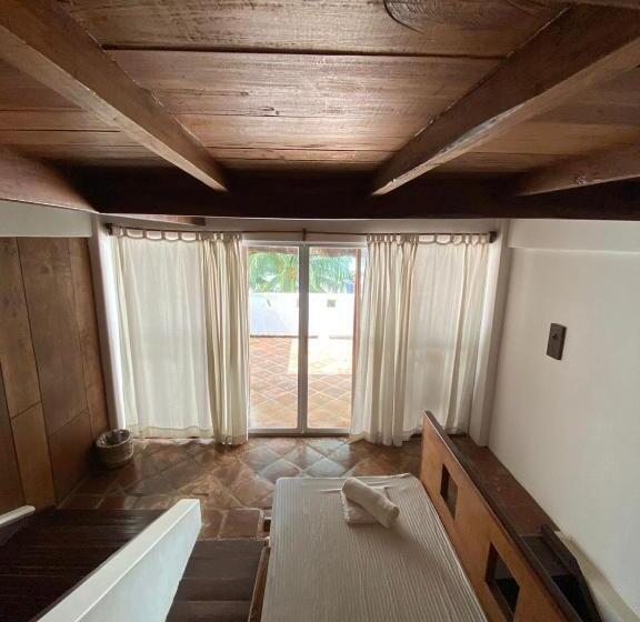 غرفة عائلية, Boracay Coco Huts