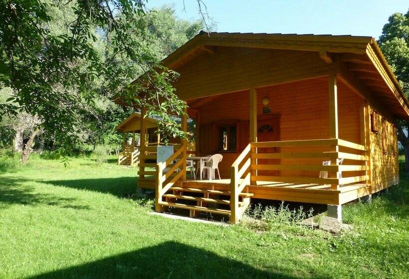 کلبه ییلاقی, Camping, Hôtel De Plein Air Les Cariamas