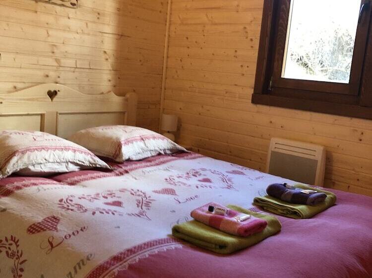 کلبه ییلاقی, Camping, Hôtel De Plein Air Les Cariamas