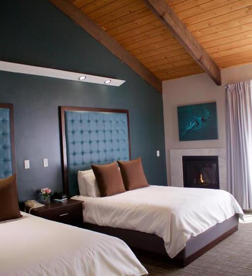 Номер Deluxe, Munras Inn