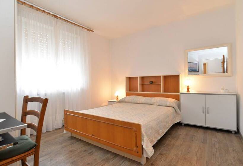 آپارتمان 1 خوابه, Apartment 1552