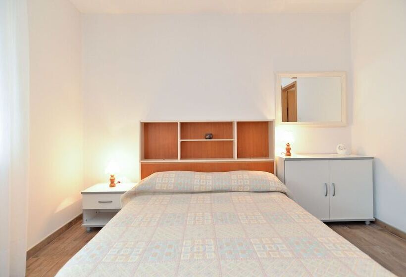 آپارتمان 1 خوابه, Apartment 1552