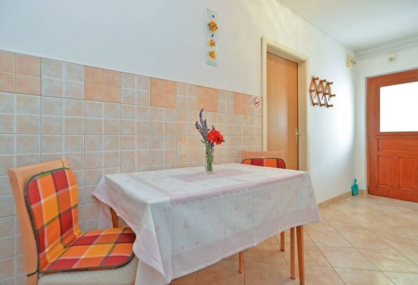 آپارتمان 1 خوابه, Apartment 1552
