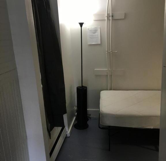 Одноместный Номер Basic, Art Gallery Hostel