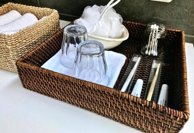 스위트, Guest House Maison De Stuffmarket