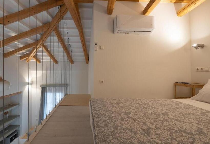 سوییت لوکس, L Anima Boutique Suites