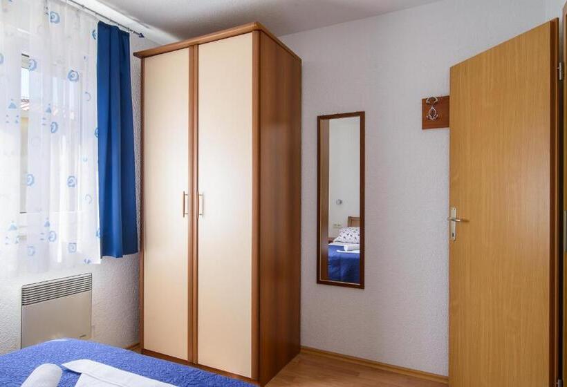 침실 2개 아파트, Apartments Kasalo