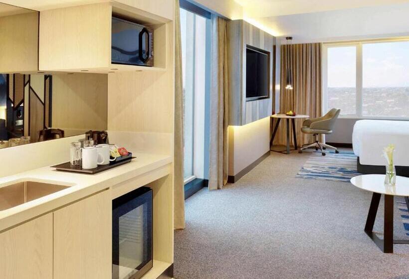استودیوی لوکس, Novotel Suites Yogyakarta Malioboro