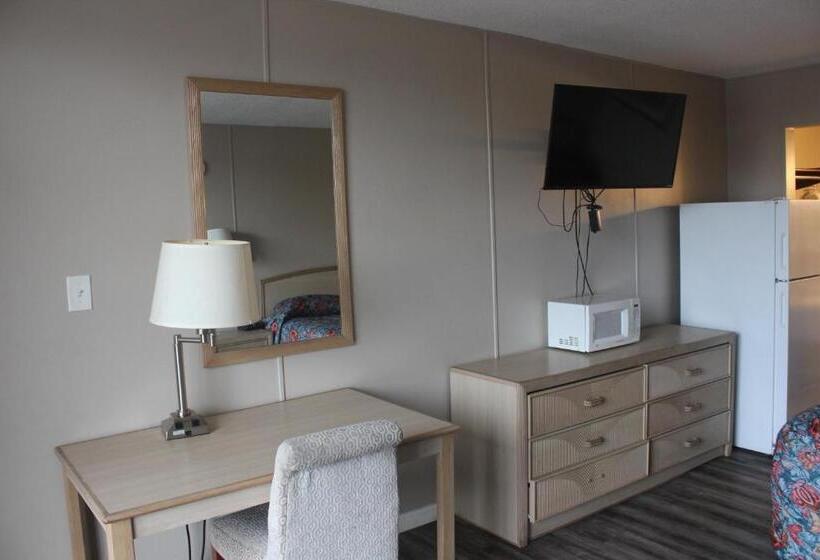 带大床的标准工作室, Red Carpet Inn  Louisville