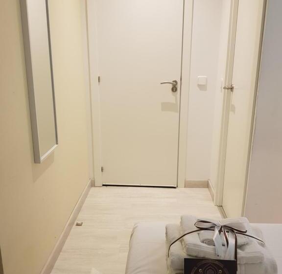 Habitación Estándar, Le Petit Palü Fuencarral