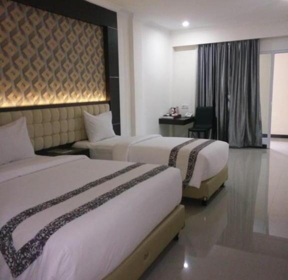 Трехместный Номер Superior, Sindoro Hotel Cilacap By Conary