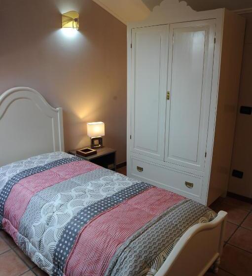 اتاق لوکس یک تخته, Residenza D'oria B&b