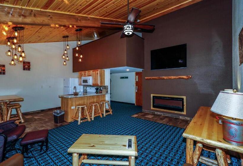 패밀리 스위트, Round Barn Lodge