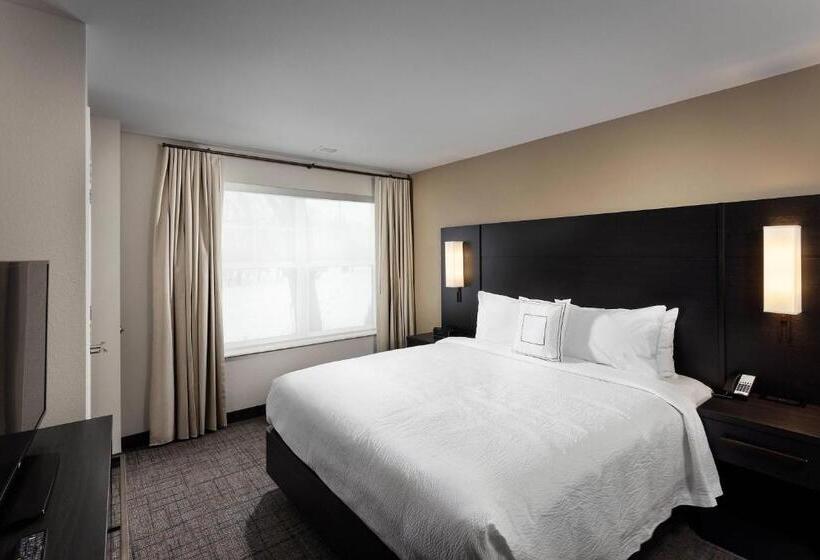 Люкс Кровать Кинг, Residence Inn By Marriott Milwaukee Brookfield