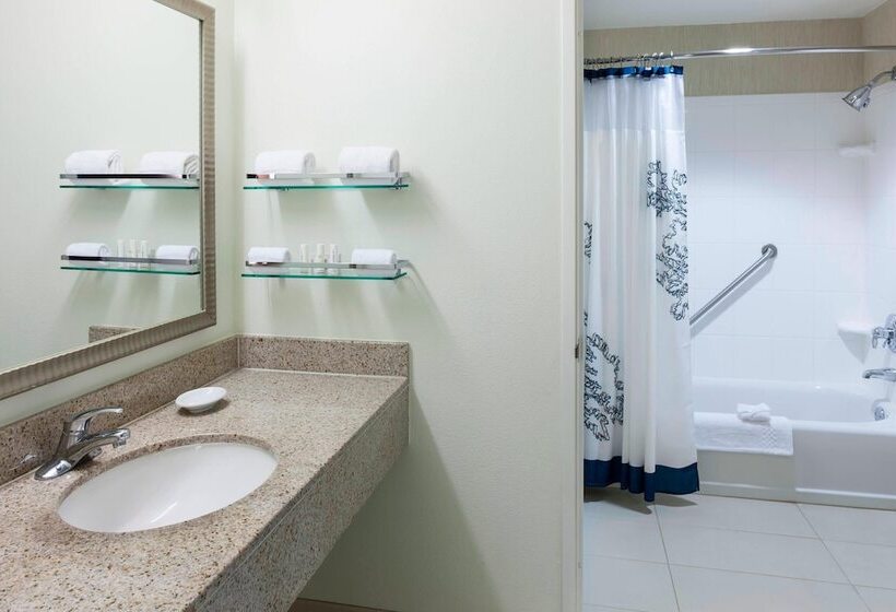 스위트, Residence Inn By Marriott Santa Clarita Valencia