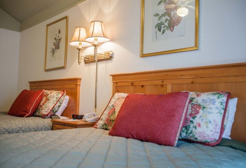 Дом 1 Спальня, River S Edge Resort
