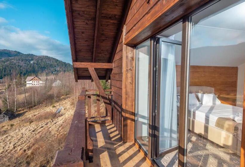 اتاق استاندارد با چشم‌انداز کوهستان, Residence Nesh