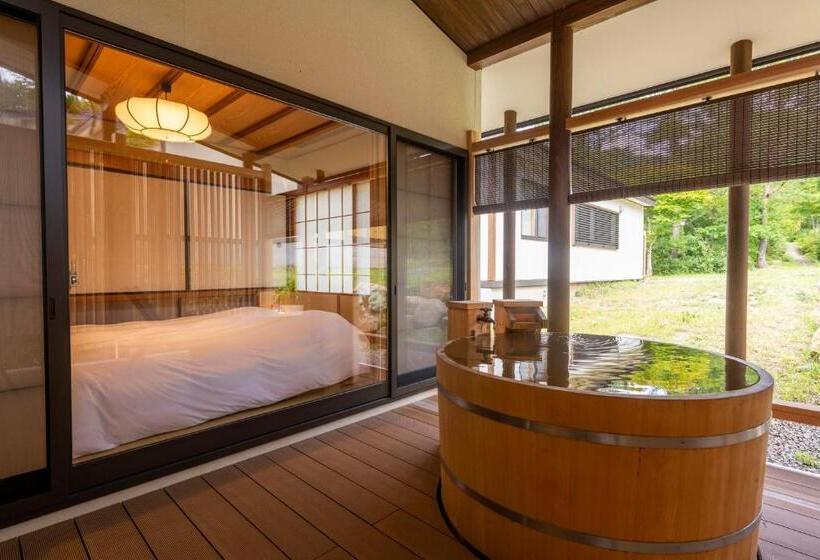 اتاق لوکس, Yukemuri No Yado Inazumi Onsen