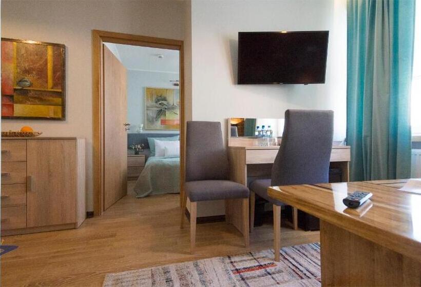 Студия Стандарт, Apartamenty Efekt 72