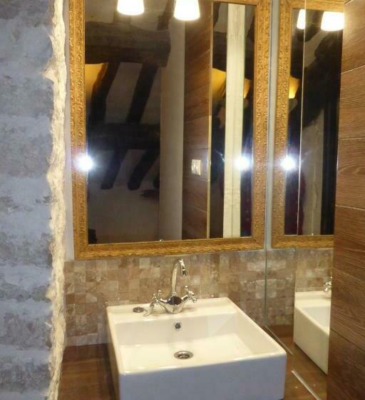 패밀리 룸, Albergue El Condor