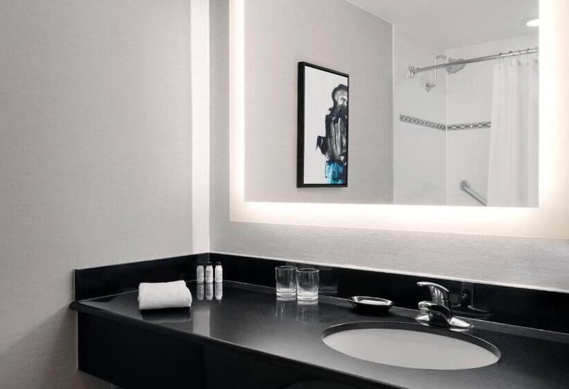 스탠다드 룸, Delta Hotels By Marriott Woodbridge